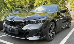 BMW i5 M60 xDrive