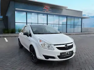 Opel Corsa D (Tüv und Service Neu Automatik)