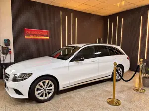 Mercedes-Benz C 180 C T-Modell Navi 360° AHK