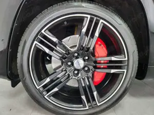 Jeep Grand Cherokee 6.4 V8 HEMI SRT AHK ACC CarPlay Bild 3