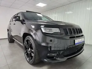 Jeep Grand Cherokee 6.4 V8 HEMI SRT AHK ACC CarPlay Bild 1