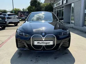 BMW i4 eDrive35 M Sport HUD ACC SuView Lenkradh.H/K Bild 3