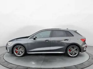 Audi S3 2.0 TFSI q. S-Tronic, LED, ACC, Amb Bild 2