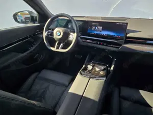 BMW 520 d Touring M Sportpaket Pro*Komfortsitze*AHK* Bild 5