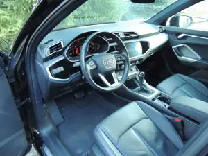 Audi Q3 Q3 40 TDI quattro S tronic S line Bild 2