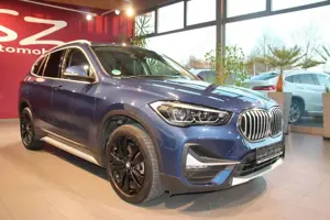BMW X1 xDrive 20d xLine 1.Hand AHK Navi SHZ DAB