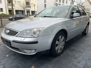 Ford Mondeo Mondeo 1.8 Ghia