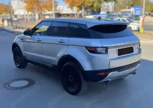Land Rover Range Rover Evoque TD4 Aut. SE Bild 4