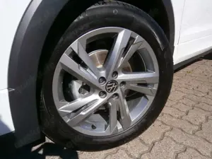 Volkswagen T-Cross R-Line 1.0 TSI, DSG Bild 4