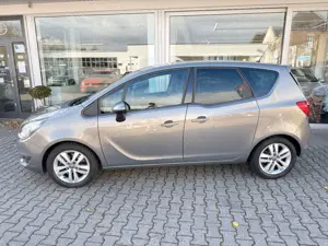 Opel Meriva B Style *AUTOM.*SITZH*KAMERA*4 REIFEN NEU Bild 2