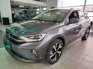 Volkswagen Taigo 1.0 TSi DSG Style ACC Matrix Side Digi App