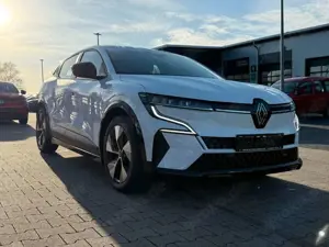 Renault Megane E-Tech Electric Equilibre | Klima