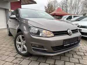 Volkswagen Golf VII Lim. Comfortline BMT Top gepflegt Bild 3
