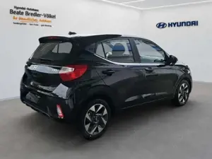 Hyundai i10 Trend 1.0 63 PS NAVI Kamera Bluetooth Bild 3