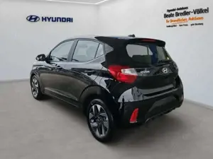 Hyundai i10 Trend 1.0 63 PS NAVI Kamera Bluetooth Bild 4