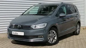 Volkswagen Touran Highline IQ.Light*7 Sitze*. . . u.v.m.