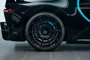 Bugatti Chiron Pur Sport 1of60/SKY VIEW Bild 5