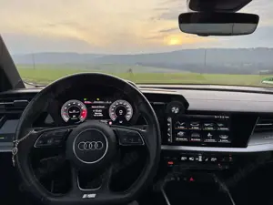 Audi S3 TFSI Limousine S tronic