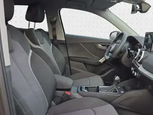 Audi Q2 35 TFSI advanced*NAVI-PLUS*MATRIX*KAMERA*AHK* Bild 4