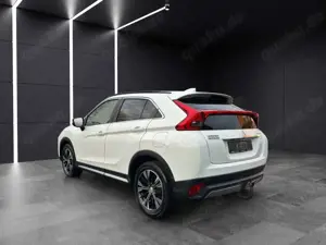 Mitsubishi Eclipse Cross Intro Edition 4WD / AUTOMATIK /AHK Bild 5