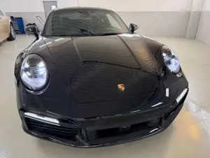Porsche 911 992 Turbo S Bild 2