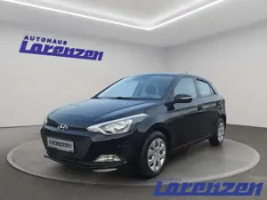 Hyundai i20 Classic 1.2 YES Alarm Berganfahrass. Klima el.SP S