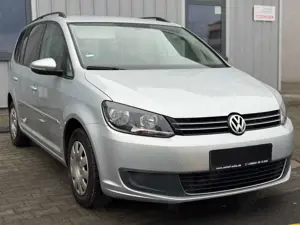 Volkswagen Touran 1.4 Comfortline 7 Sitzer Bild 5
