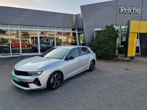 Opel Astra GS 1,2 AT+AHK+NAV+SHZ+LHZ+TWW+PDC+RFK+KEYL Klima