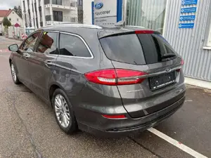 Ford Mondeo Hybrid Titanium Bild 5