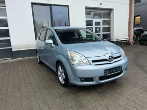 Toyota Corolla Verso Sol 7 Sitze  Webasto Tempomat MFL Bild 3