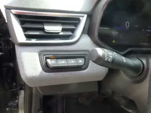 Mitsubishi Colt PLUS 1.0 T-Benziner 6-Gang Bild 4