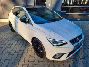 SEAT Ibiza -FR- (Black Edition) 1.0 TSI DSG *Panor.*