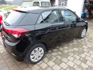 Hyundai i20 /Automatik/Euro 6 Bild 5