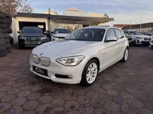 BMW 120 120d Urban line NAVI BI-XENON LEDER SHD