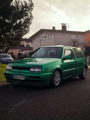 Volkswagen Golf 1.9 D Movie