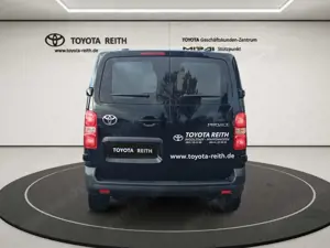 Toyota Proace 2,0-l-D-4D L1 5-türig Select Navi Digitales Cockpi Bild 4
