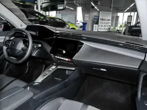 Peugeot 308 Allure 145 Hybrid ACC+Navi+Keyless+ParkPilot Bild 4