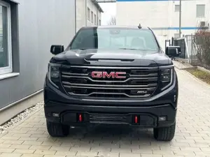 GMC Sierra 1500 AT4 Crew Cab sofort Bild 2