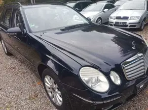 Mercedes-Benz E 280 E 280 T (211.254) ** TÜV NEU *** Bild 3