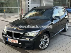 BMW X1 20 i xDrive M Paket/Panorama/AHK/Leder