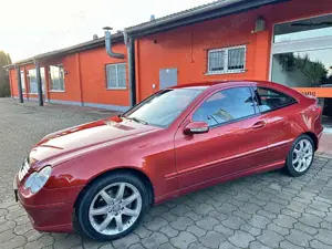 Mercedes-Benz C 180 C-Klasse Sportcoupe * Automatik * Klima * SHZ *