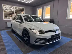Volkswagen Golf Variant Golf VIII Variant Active*SHZ*LHZ*Navi*PDC*ACC*LED