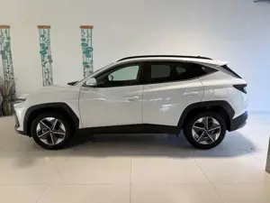 Hyundai TUCSON GO! PLUS 1.6 T-GDI 48V 2WD 117 kW (160 PS) 5 Ja... Bild 3