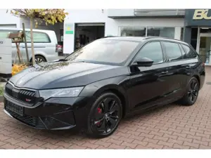 Skoda Octavia Combi RS Pano 360° Navi Matrix CarPlay Totwinkel S