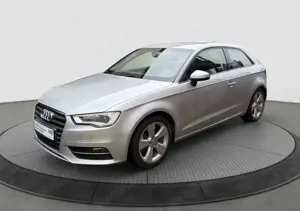 Audi A3 ambition *GARANTIE*PDC*NAVI*SHZ