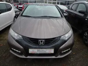Honda Civic 1.4 i-VTEC Comfort + Standheizung + usw.