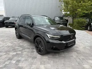 Volvo XC40 B3 BLACK EDT PLUS+360°CAM+LED+HK SOUND+20"