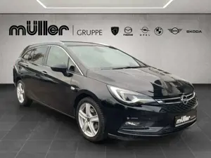 Opel Astra SportsTourer Bild 2