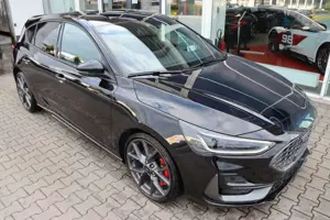 Ford Focus ST X 2.3 SOFORT VERFÜGBAR 4,99% FIN*
