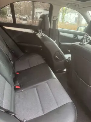 Mercedes-Benz C 200 Avangard Bild 3